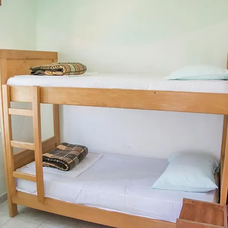 Holiday home Beautiful Holiday In Zizanj With Garden